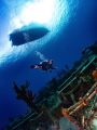 New Diver exploring for the first time the jet engine powered Russian Destroyer M.V. Keith Tibbetts sunk by Jean-Michel Cousteau's team in 1996